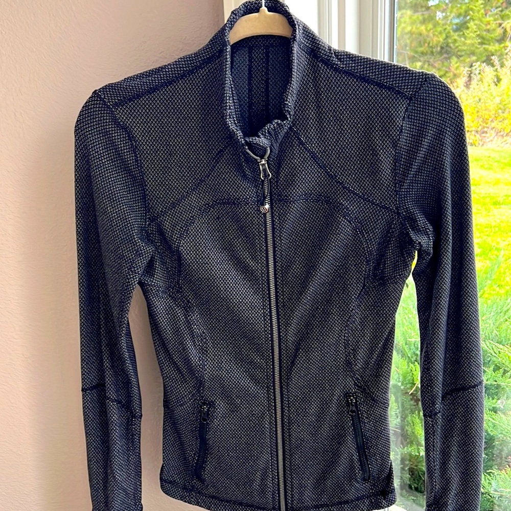 Lululemon Define Jacket Excellent Condition Size 4